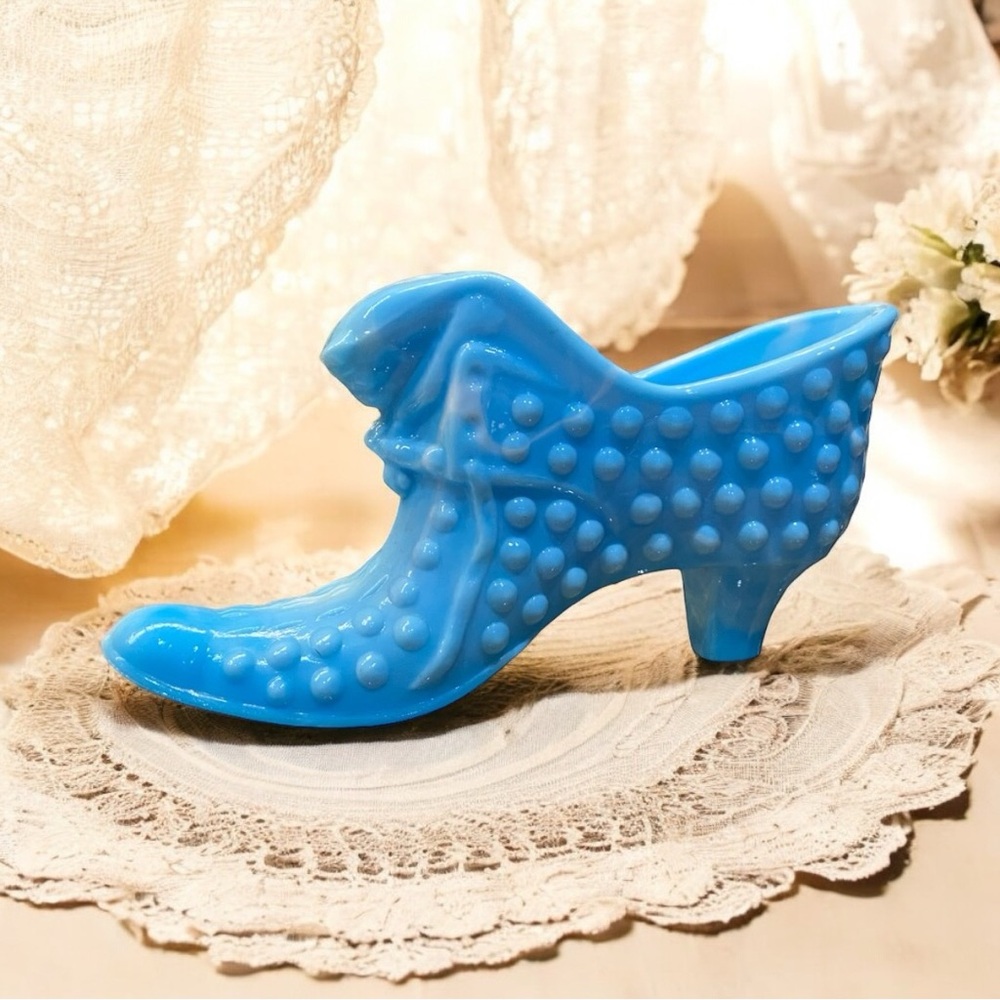 Vintage Fenton Blue Slag Glass Hobnail Cat Head Slipper Shoe Collectible